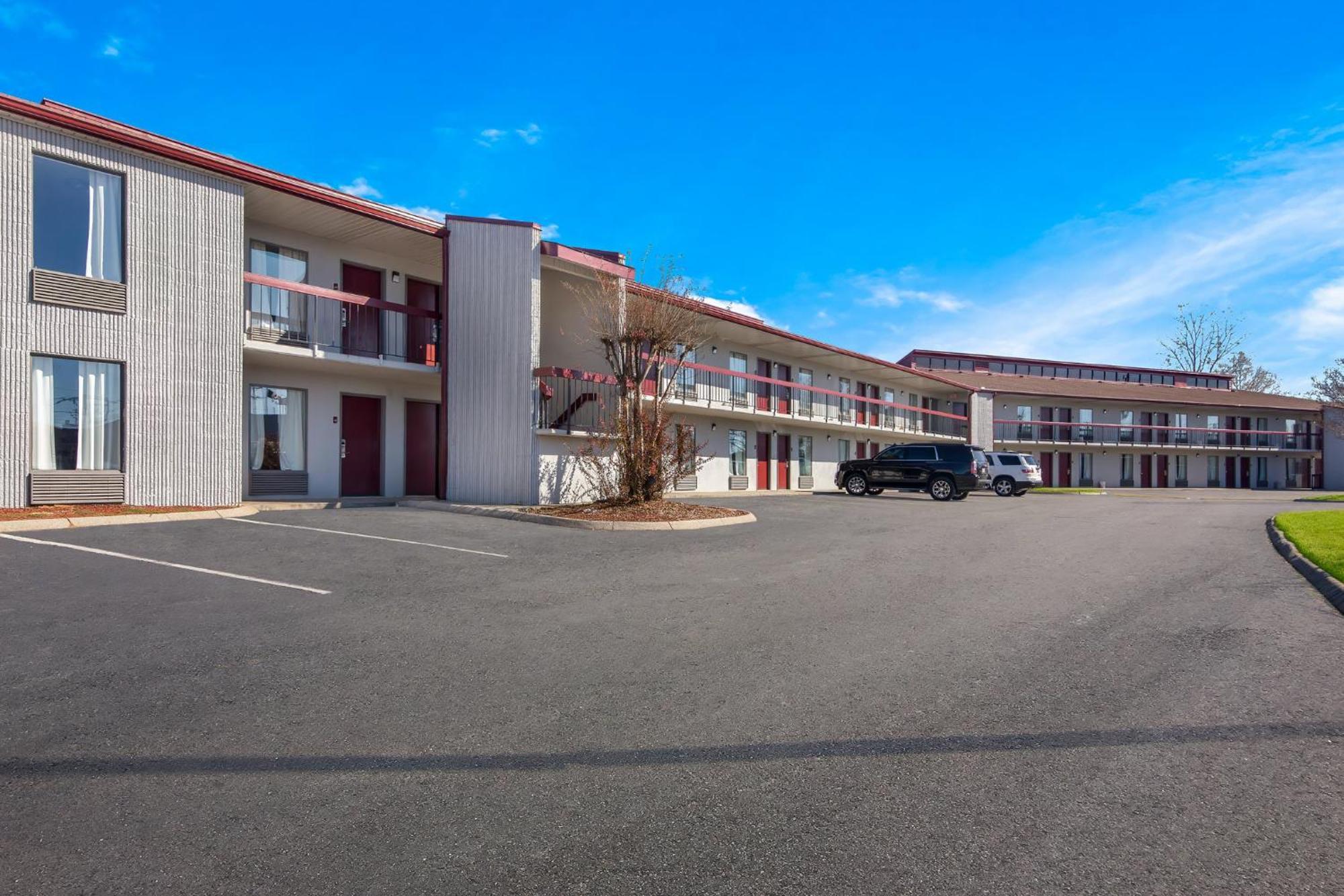 Red Roof Inn & Suites Monroe, Nc Exterior foto